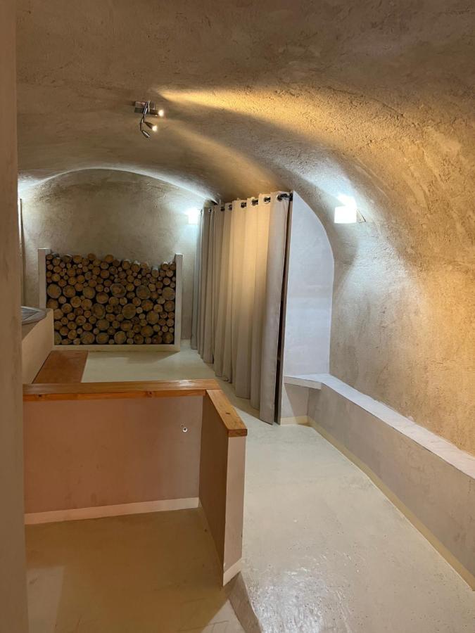 La Brigue Suite "Chalet" Dans Maison De Village מראה חיצוני תמונה